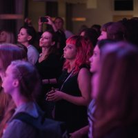 Зрители) Зрители)